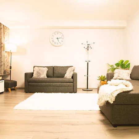 Rovakatu 27 B 10 * روفانييمي